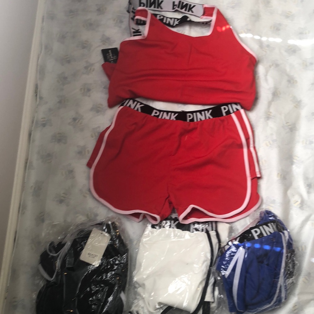 Women’s Short Sets
